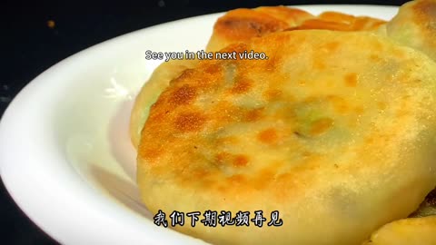 Chinese food, teach you the home-made method of cabbage egg cake, soft nutritious, salty delicious