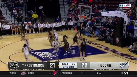 Paige Bueckers dominates with a killer performance! NCAAWBB