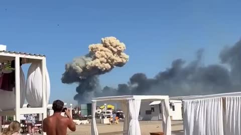 🔥🇺🇦 The Armed Forces of Ukraine have bombed a military airfield in Novofedorovka, Crimea.