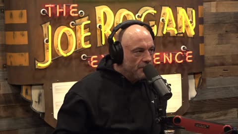 Joe Rogan- I Wasn't Afraid of AI Until I Learned This.