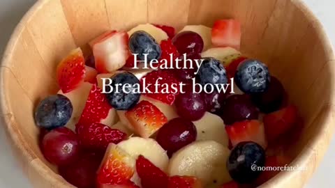 Healthy breakfast bowl!🍫🍌🫐🍓🥣 -
