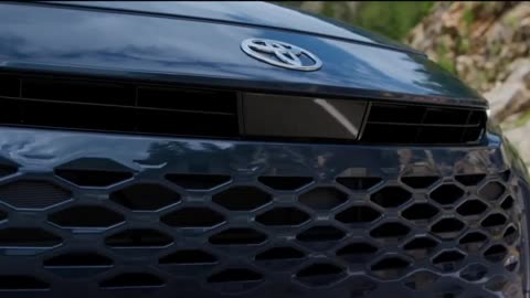 2025 Toyota Crown Signia Trailer