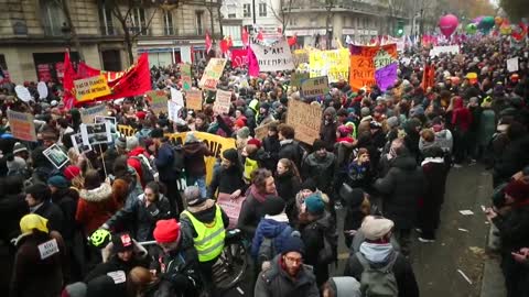 Francia afronta huelga masiva