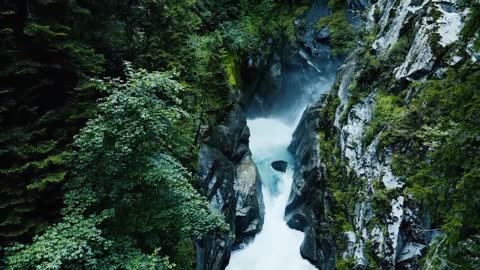 Drone/Nature/Waterfall