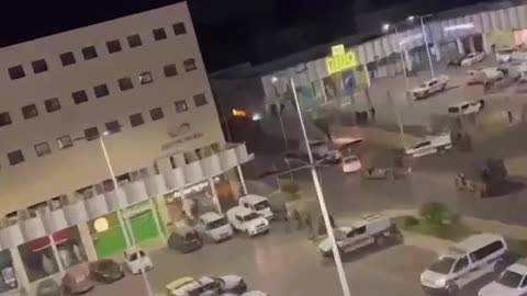 Street firefights and Merkava in Sderot 👀