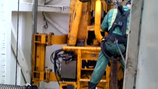 Check Out This Construction Worker Latching A Stand Of Drill Pipe 80 Feet Above The Rig Floor