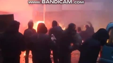 Corsican protesters use Molotov cocktails