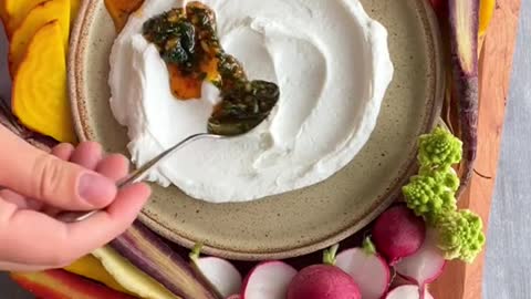 3_garlic herb yogurt dip, recipe on my website