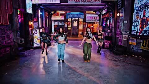 BLACKPINK - ‘Shut Down’ M-V (1)