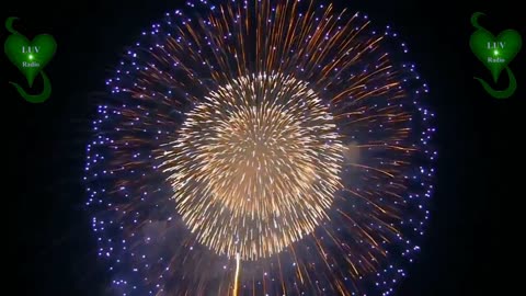 Fireworks 30 sec Countdown to Happy New Year 2022 Auld Lang Syne K.V. Charles