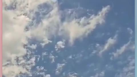 UFO v oblakoch - dav svedkov