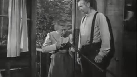 The Beverly Hillbillies - Season 1, Episode 1 (1962) - The Clampetts Strike Oil