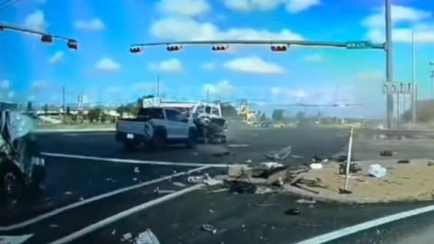 Crash on red light
