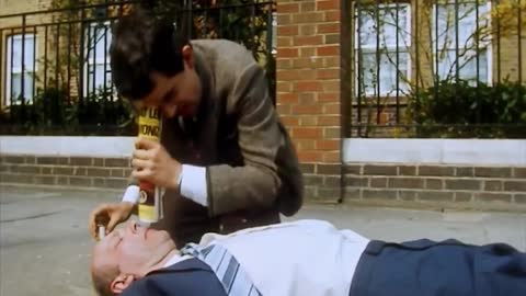 Mr Bean CPR technique