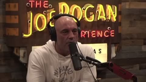 Joe Rogan calls Trudeau a “creepy f*cling dictator”, slams him over his handling of trucker protests