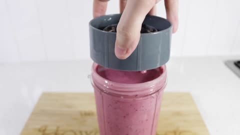 How To Make a Breakfast Smoothie