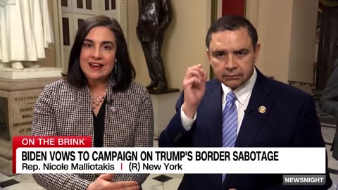 Abby Phillip challenges GOP lawmaker on border crisis