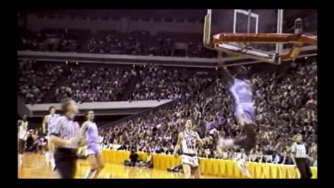 How HIGH did Michael Jordan Really JUMP?