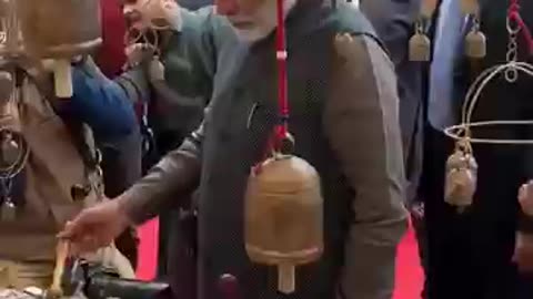 PM Modi tries his hand at