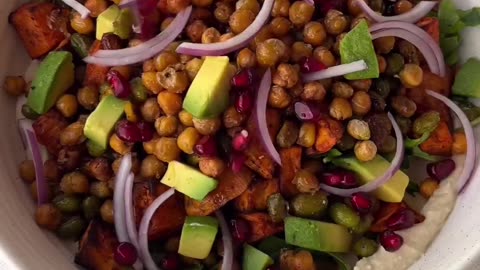 Crunchy roasted edamame & chickpeas