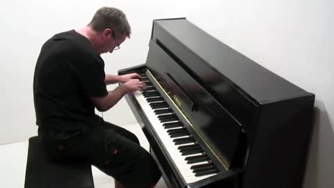 Grieg 'In the Hall of the Mountain King' - piano solo - Paul Barton, piano