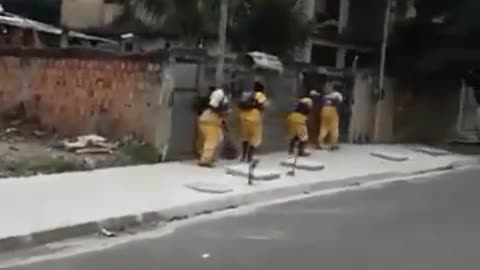 training for street sweeper in Rio de Janeiro