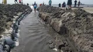 Comunidad de El Laguito abre la boca de la laguna