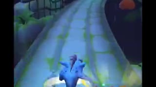 Crash Bandicoot: On The Run! - Frosty Grumbler Battle Run Gameplay On Halloween Road To Ruin
