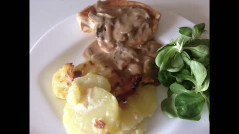EASY RECIPE FOR CHICKEN BREAST WITH CREAM AND MUSHROOMS