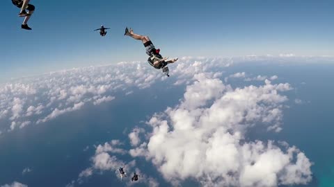 Skydiving over the Bahamas - Best jumps of 2018-12