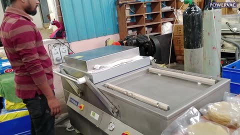 Double Chamber Vacuum Sealing Machine DCH-650 Up to 10kg Packaging