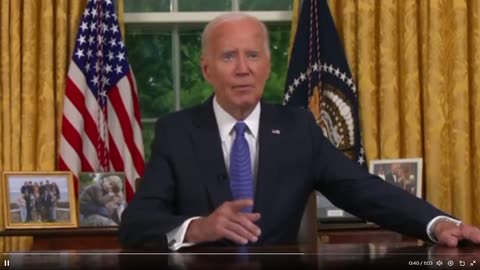 JUST IN: Biden 'màu cam' gặp khó khăn khi phát âm các từ khi đọc máy nhắc chữ trong Phòng Bầu dục.