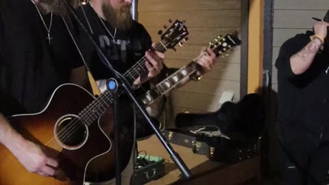 Take 2 Acoustic sing Metallica's song Enter Sandman at Flagstone Bar and Grill