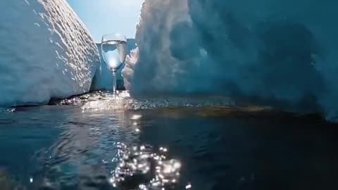 🌊😍 When fresh glacier water meets warm spring days!