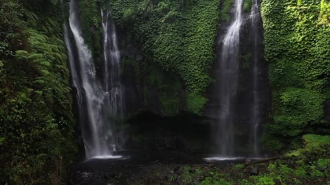 Attracting natural WATERFALL😍😍😍