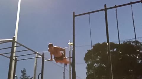 JUMPING Push Ups On a Pull Up Bar