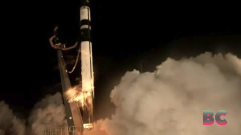 Rocket Lab launches sharp-eyed private radar satellite to orbit