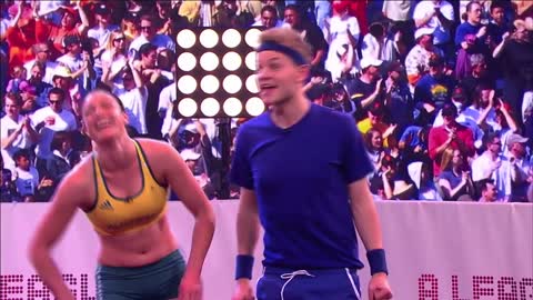 Joel Creasey VS Michelle Jenneke