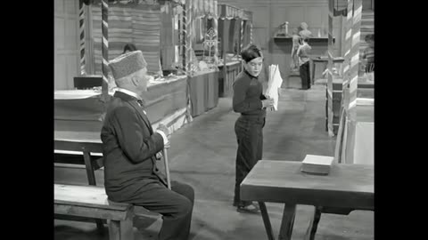 Charlie Chaplin and his son Michael - A King in New York (clip)