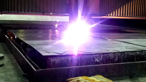 Plasma cutter