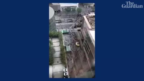 Spreading Panic As a 300-Metre High Skyscraper Wobbles in Shenzhen China