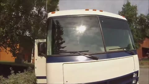 Tinting the front windshield and kitchen windows in the motorhome