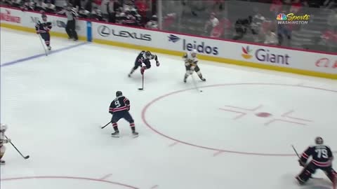 Jack Eichel just did it AGAIN