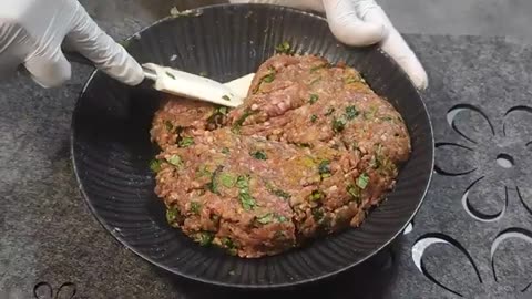 0:36 / 3:20 This bread and ground beef recipe surprised everyone! I could do it every day