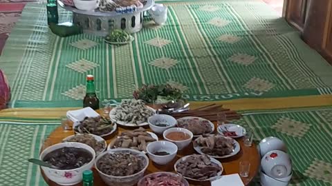 Tet trays of Thai people in the Northwest of Vietnam