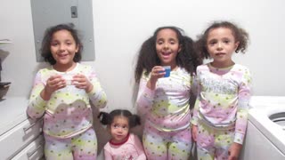 Sisters Emi and Nati teach kids how to do laundry while having fun.