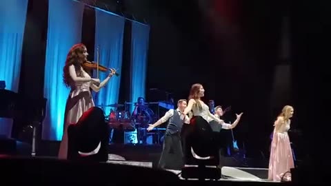 Celtic Woman Budapest 2019 Live Bean Phaidin