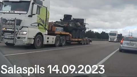 🪖🇱🇻 Latvia has begun to organize it's military equipment around Riga