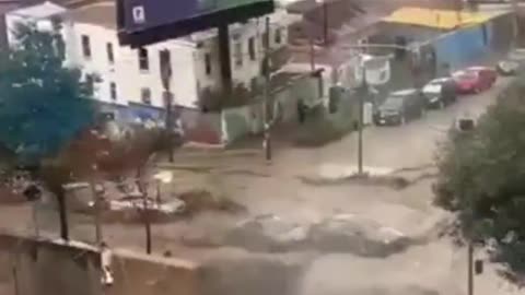 Torrential rains cause flash flooding in La Paz, Bolivia