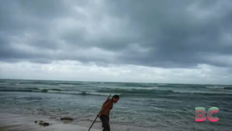 Texas coast braces for looming hit by Beryl